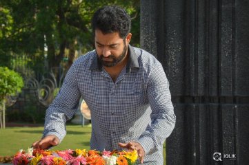 Jr Ntr and Koratala Siva Visit to NTR Ghat